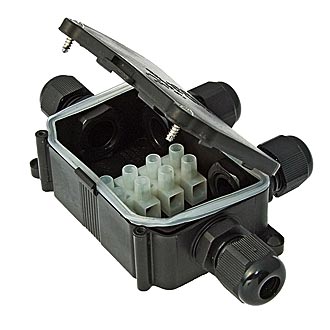 Коробка распределительная BOX-4 IP65 3pin CA10-4P  10A/450V