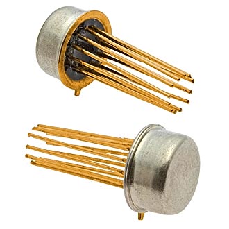 Микросхема 153УД4 (200*г) Микросхема 153УД4 (200*г)