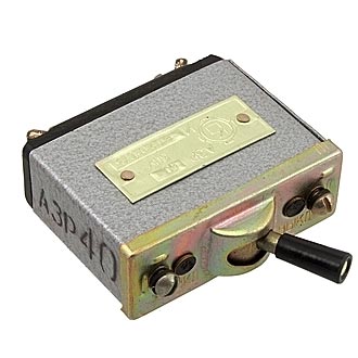 Автомат АЗР40      30В  40А