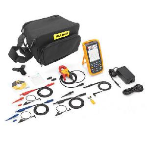 Осциллограф-мультиметр с футляром fluke 124b/s