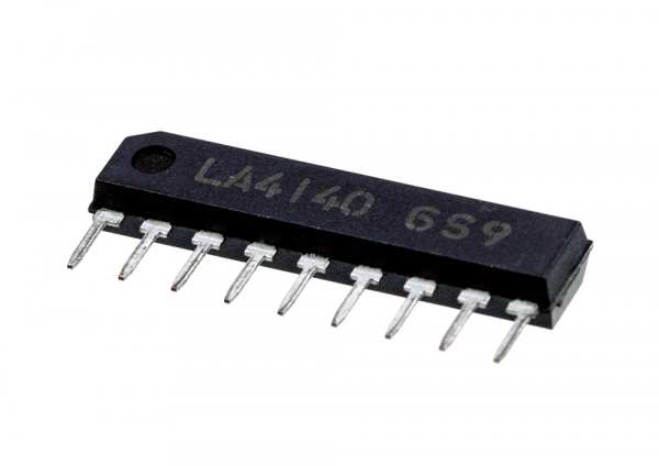 LA4140